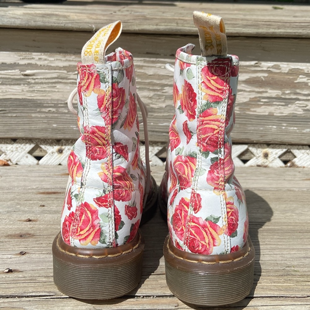 RARE! Dr. Martens 1460 W Women's Boot Valentine Rose Print Women's Size 8 - Picture 5 of 12